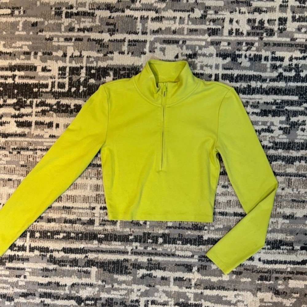 Sunday Best Monarch 1/2 Zip Lime Green Long Sleeve Cropped Top Size Small - Picture 3 of 17